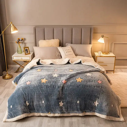 Plush cream floral fleece wool blanket with blue star-patterned soft fleece wool and cream fleece trim for bedroom use