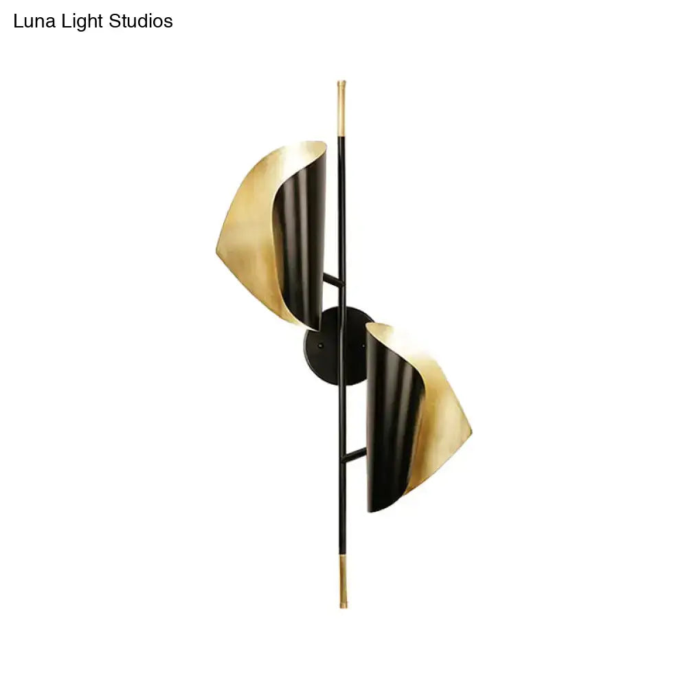Modern postmodern black and gold metal sheet sconce wall light with sleek metallic shades for stairway wall mounted lamp