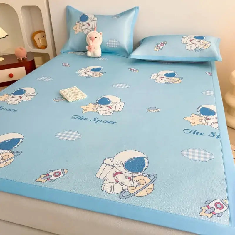 Soft gray floral antibacterial pattern mattress set with light blue astronaut-themed cooling antibacterial pattern mat