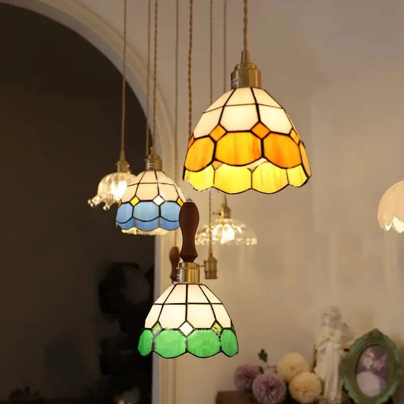 Tiffany green and cream stained glass led pendant lamp with hexagonal panels in yellow blue and green for dining room