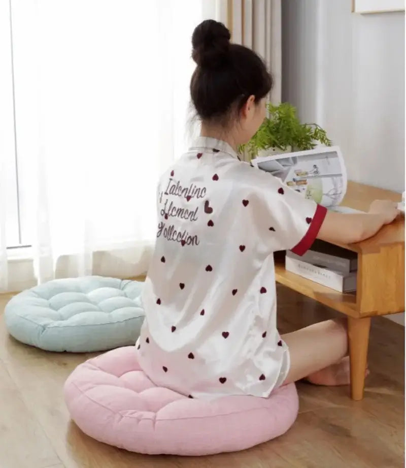 Pink tufted circular kids round floor cushion in soft fabric for bedroom seating by decorbites kids round collection