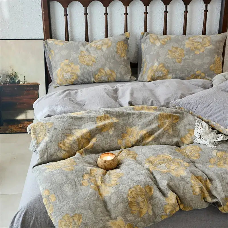 Gray and gold floral decorbites cotton jacquard duvet set with textured linen-like fabric for vintage beige jacquard bedding sets